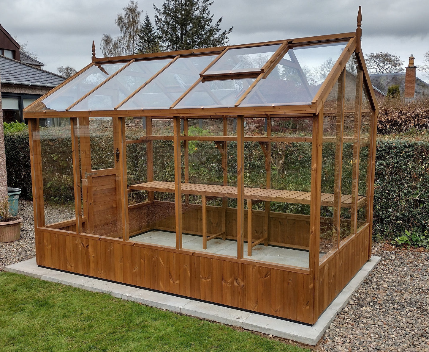 Kingfisher Wooden Greenhouse 6'8x12'7