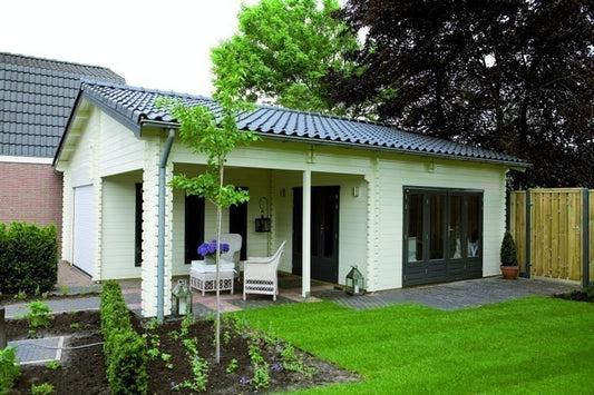 Miami Garage and Garden Room 7.5x8.0m