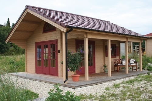 70mm Leisure Log Cabin with extensive accomodation 4.3mx5.6m
