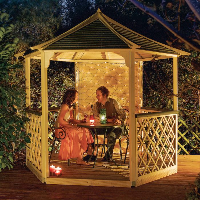 Rowlinson Gainsborough Gazebo 8'10x9'10