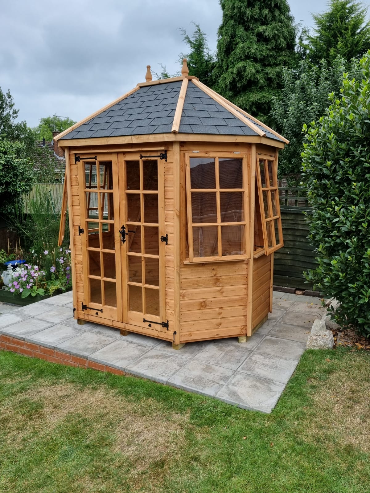 Lichfield Octagonal Summerhouse 8'x6'