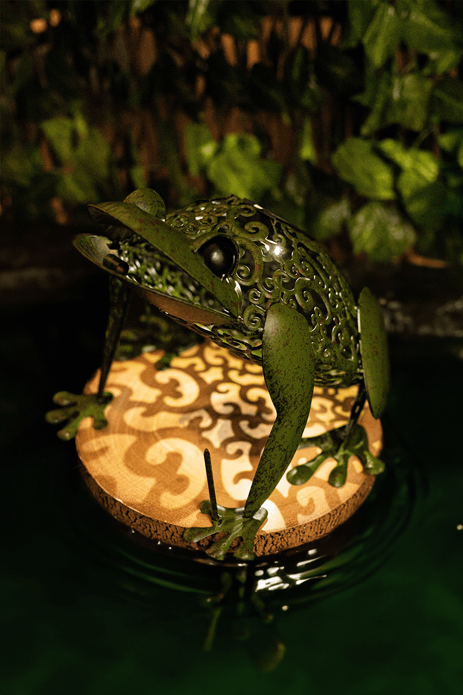 Solar Powered Light Up Frog Copper Bronze Effect Silhouette