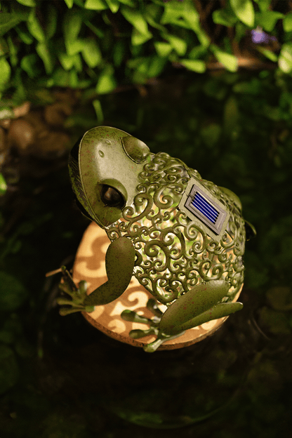 Solar Powered Light Up Frog Copper Bronze Effect Silhouette