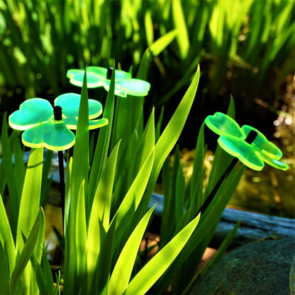 Small Garden Décor Ornaments Set of 3 'Shamrock'