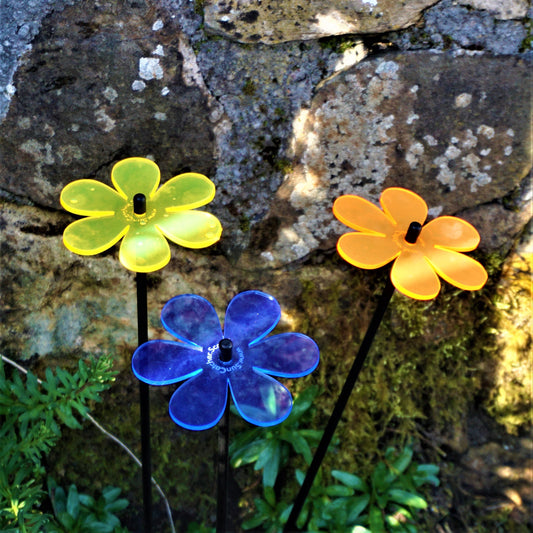 Garden Décor Ornaments Set of 3 'Daisies'