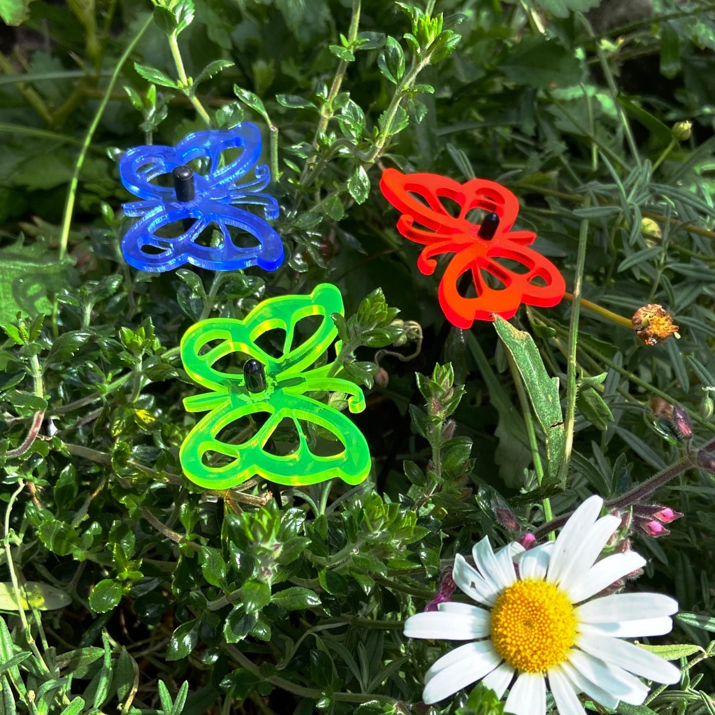 Small Garden Décor Ornaments Set of 3 'Comma Butterfly'