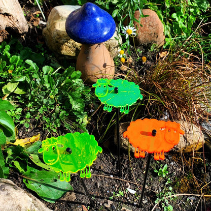 Garden Décor Ornaments Set of 3 'Sheep'