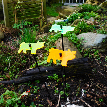 Set of 3 Glowing Medium Pigs SunCatcher Garden Decor Stakes