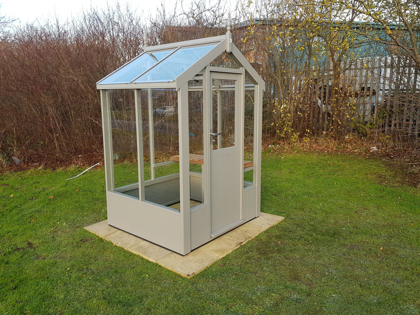 Lark Greenhouse 4'7 x 4'3