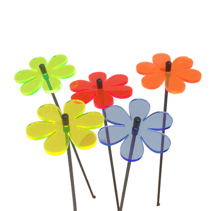 Small Garden Décor Ornaments Set of 5 Daisy