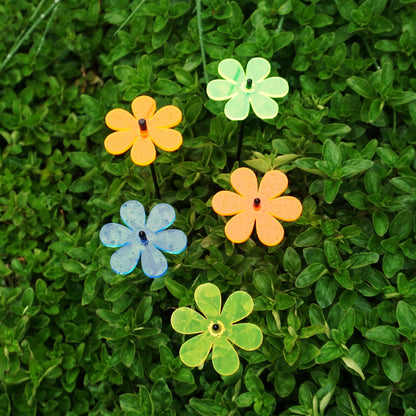 Small Garden Décor Ornaments Set of 5 Daisy