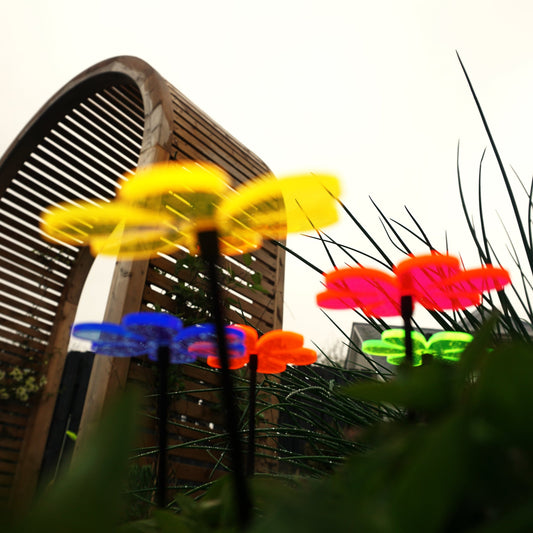 Small Garden Décor Ornaments Set of 5 Daisy