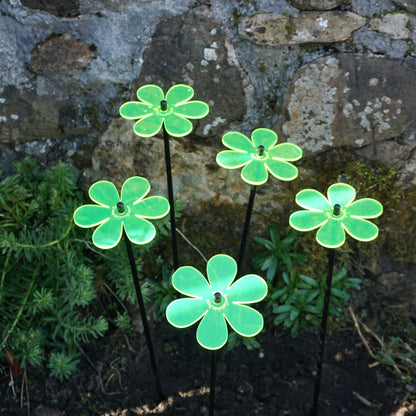 Garden Décor Ornaments Set of 5 'Daisies'