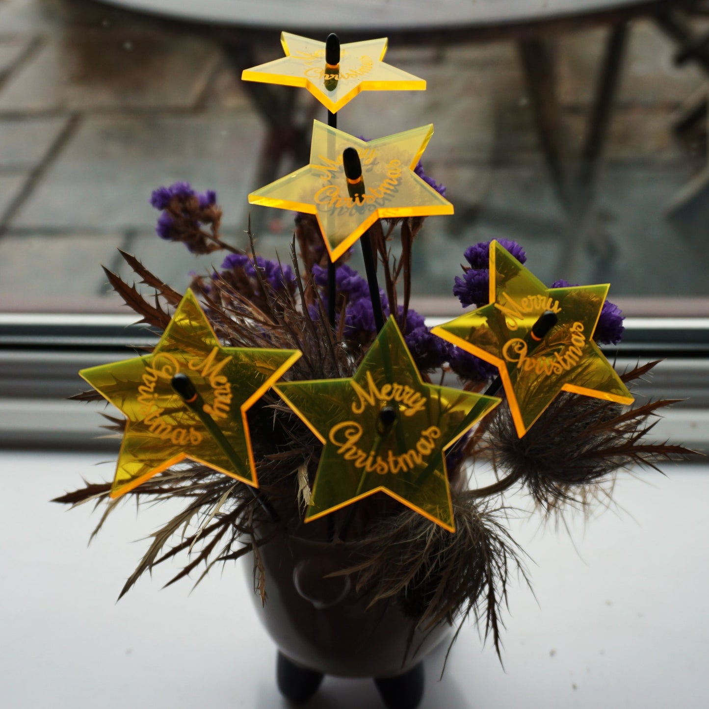 Small Set of 5 Shining Stars with Merry Christmas Message