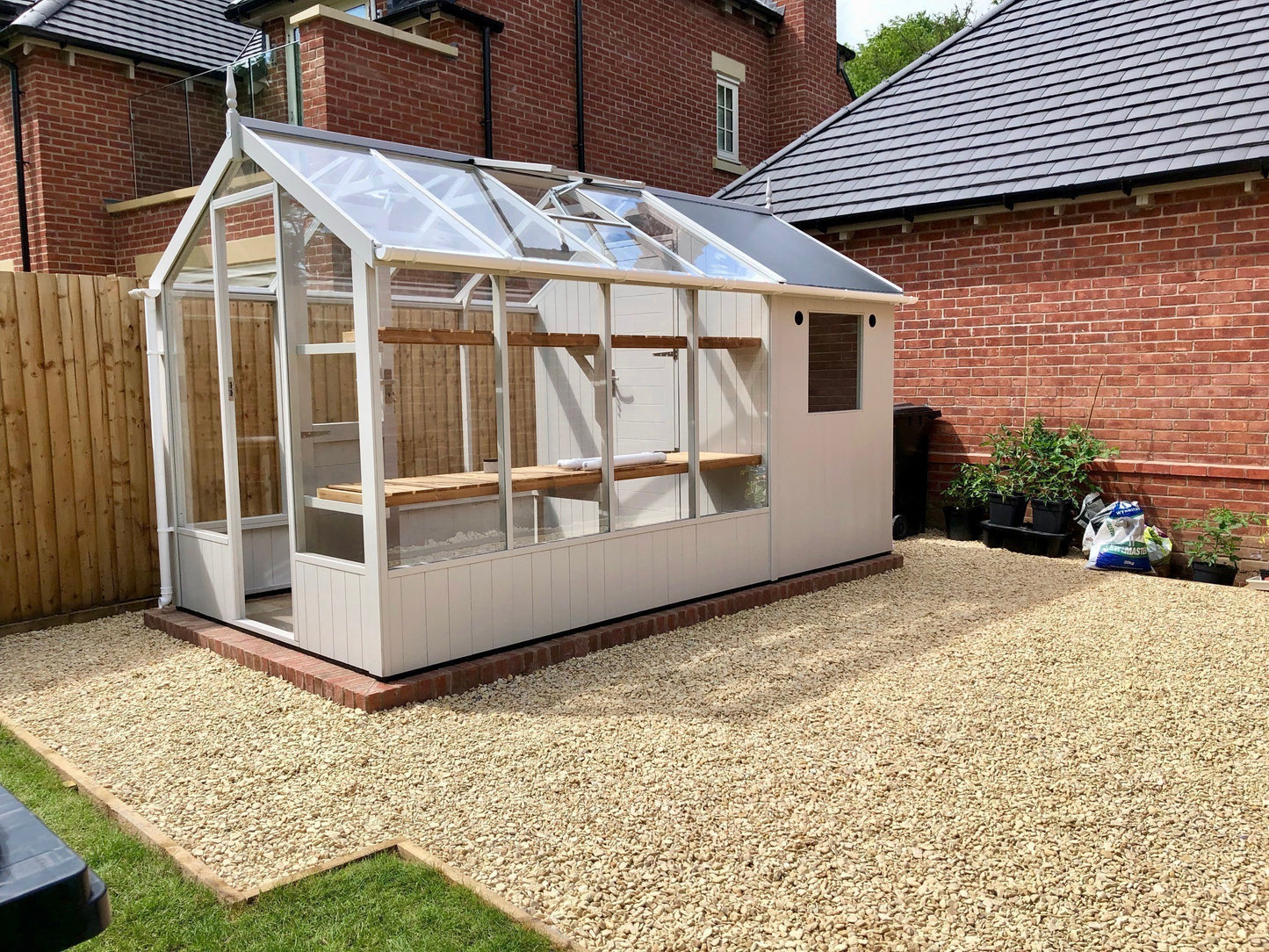 Kingfisher Wooden Greenhouse 6'8x18'10