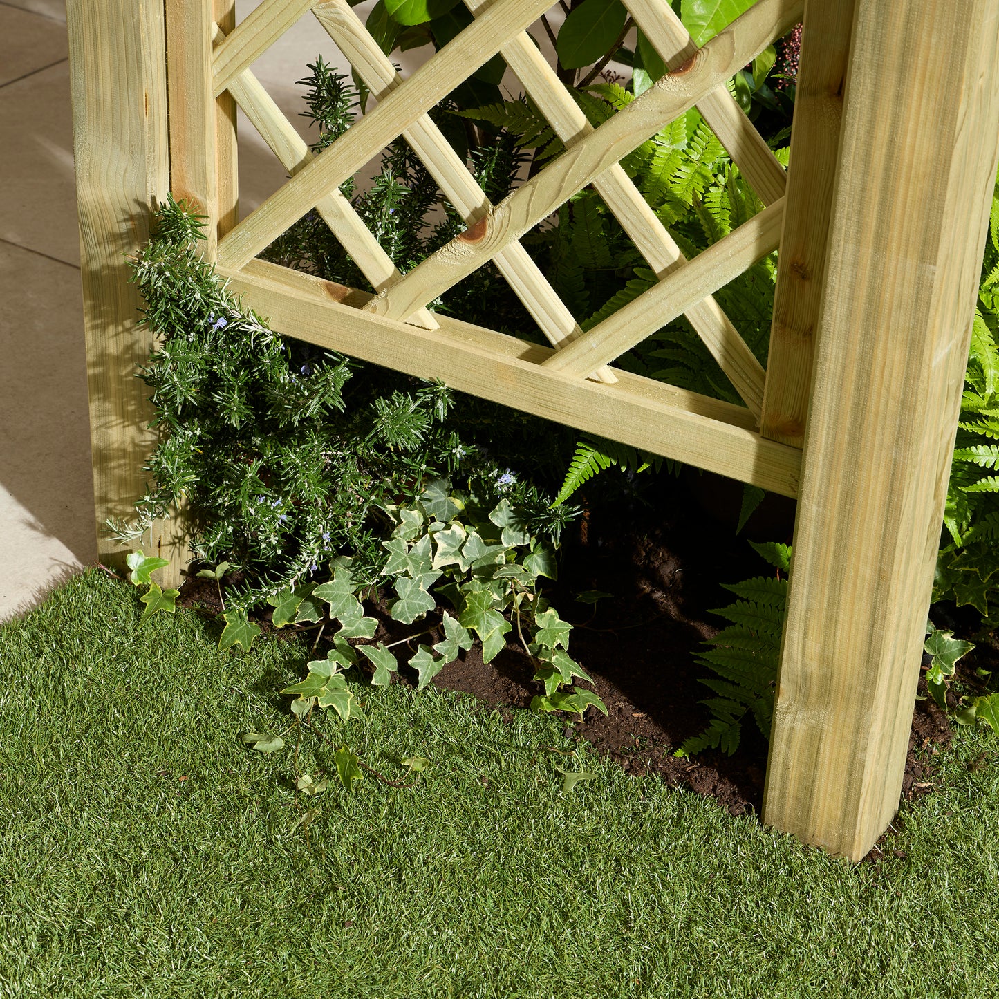 Rowlinson Cheltenham Grand Arch