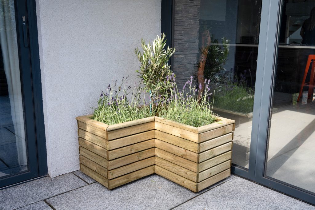 Forest Linear Corner Planter 80cm