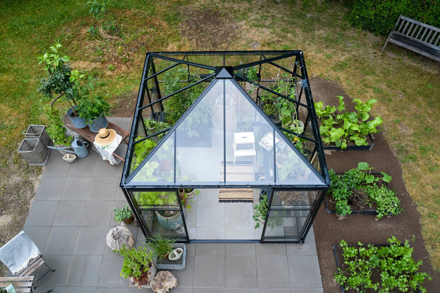 Halls Qube Square Greenhouse 88