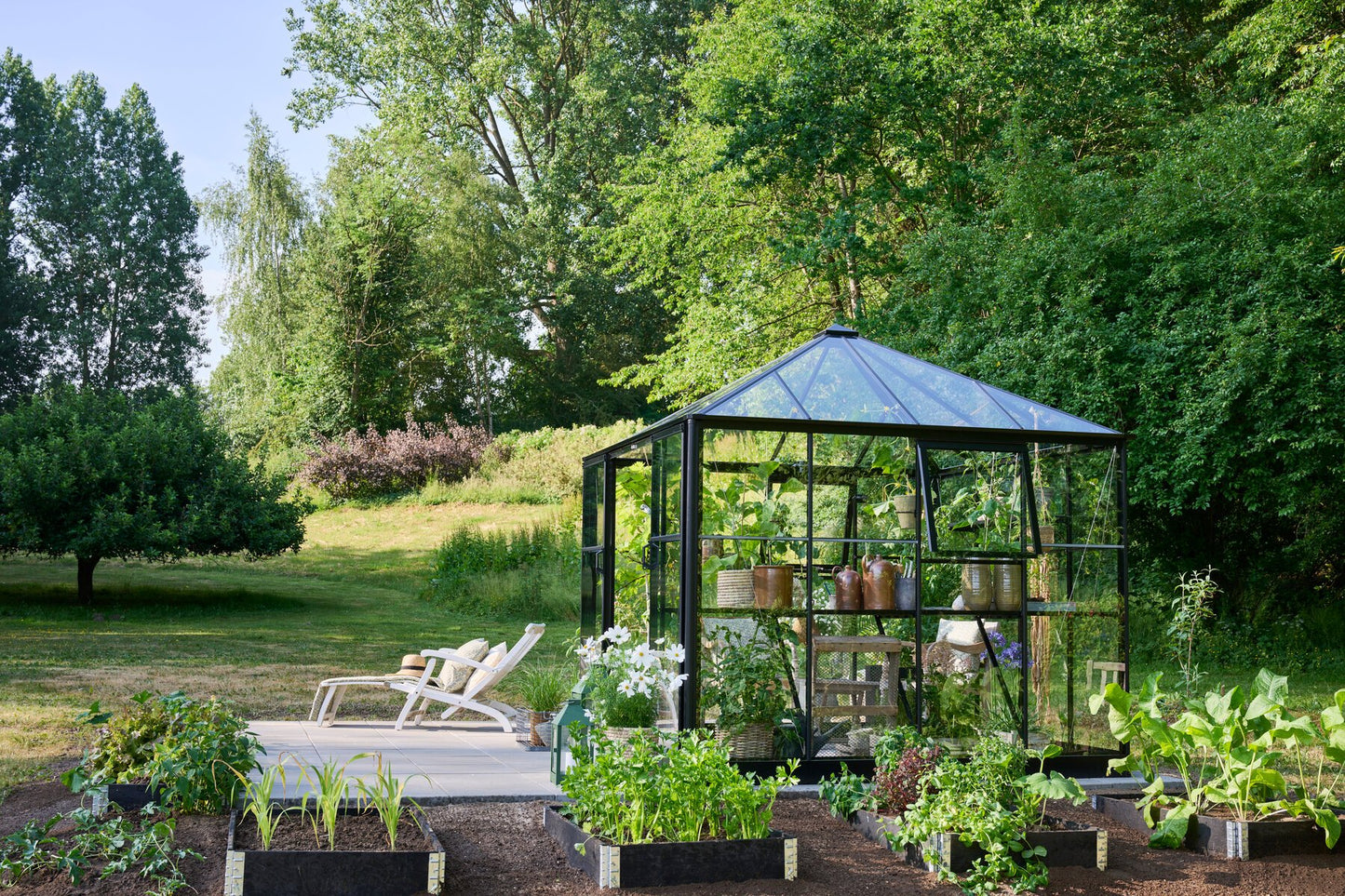 Halls Qube Square Greenhouse 88