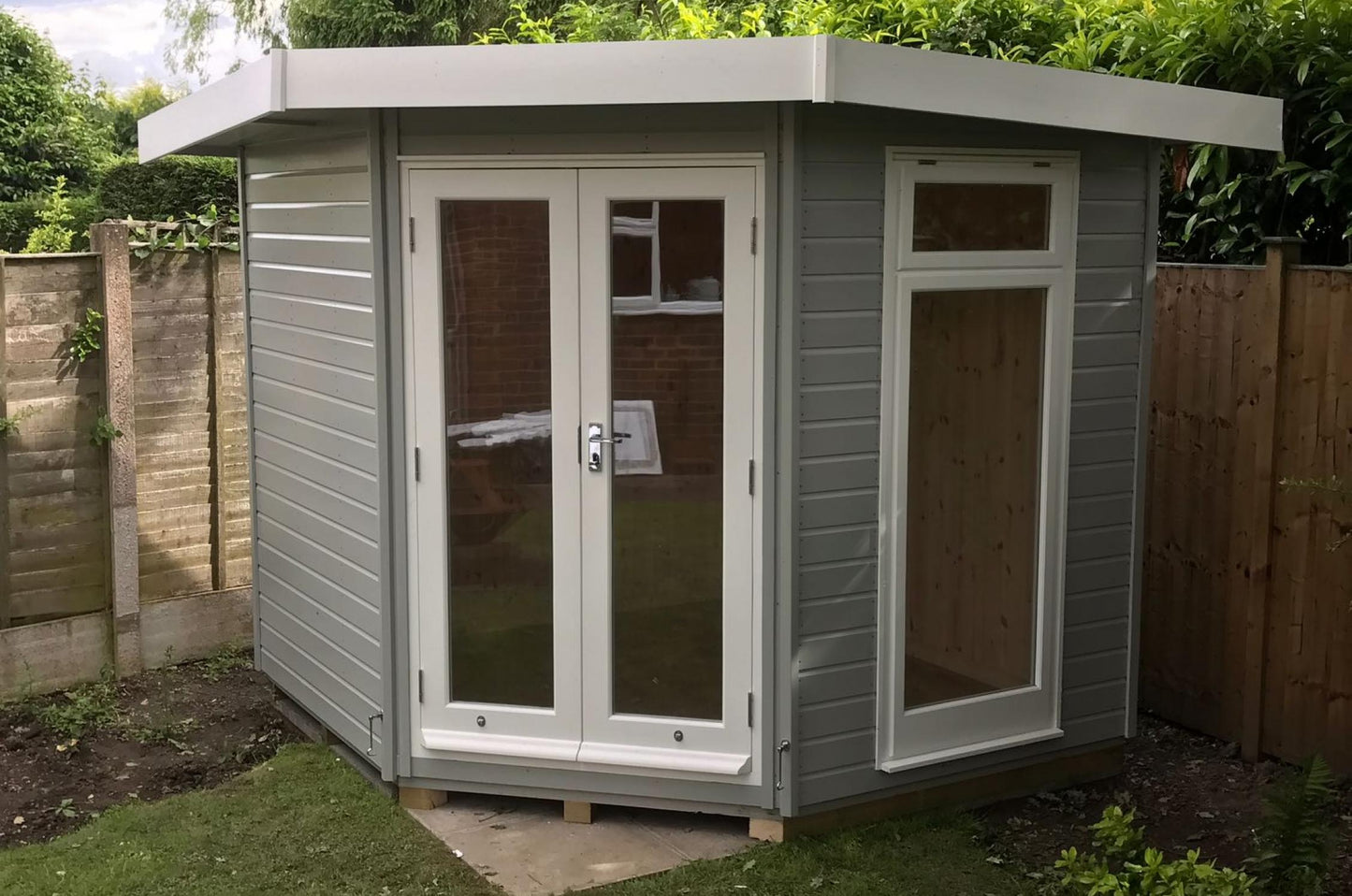 The Huntington Corner Elite Garden Room