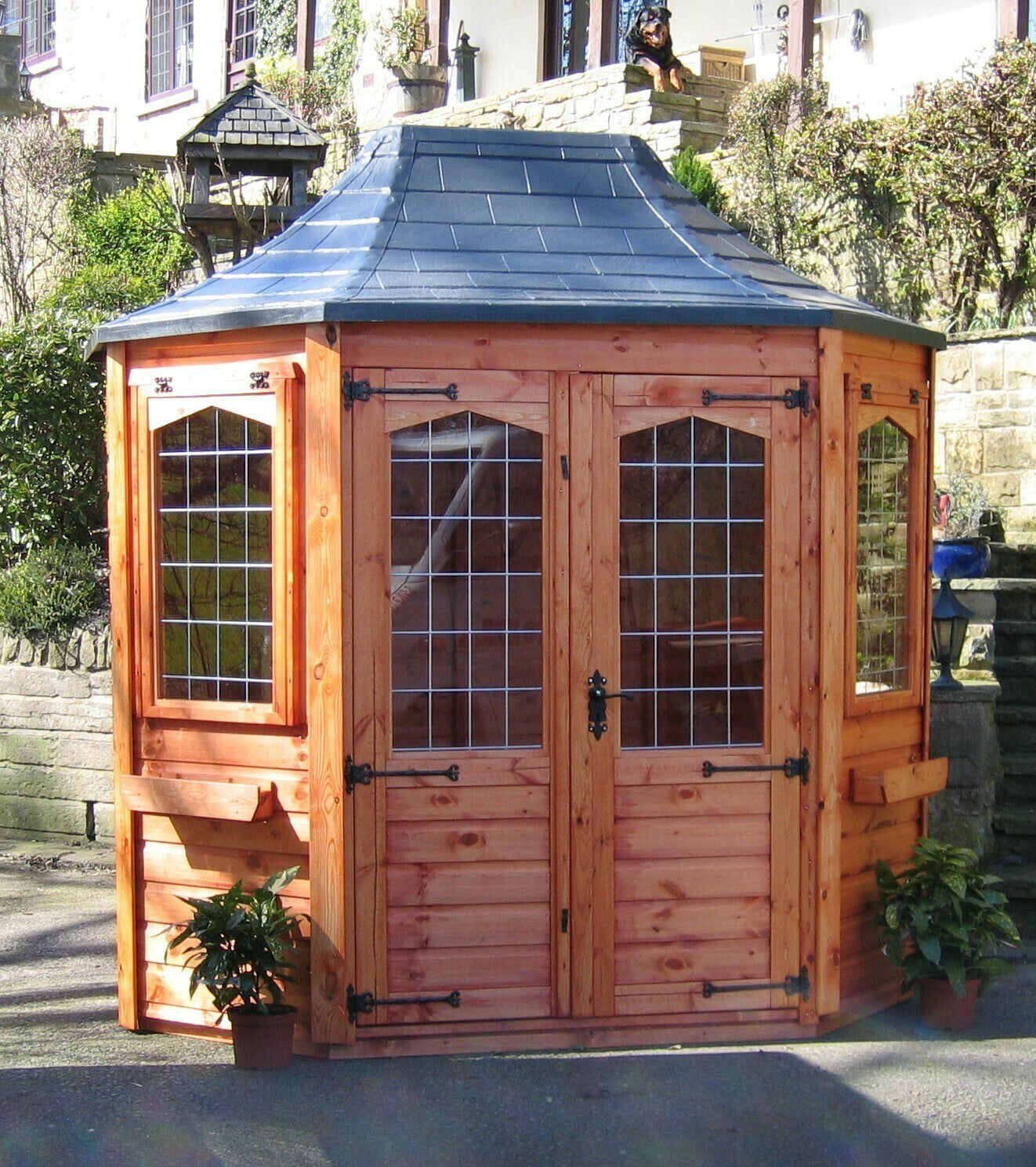 The Leaded Kendal Summerhouse 8'x6'