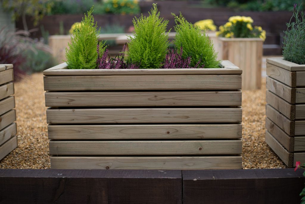 Linear Planter Double