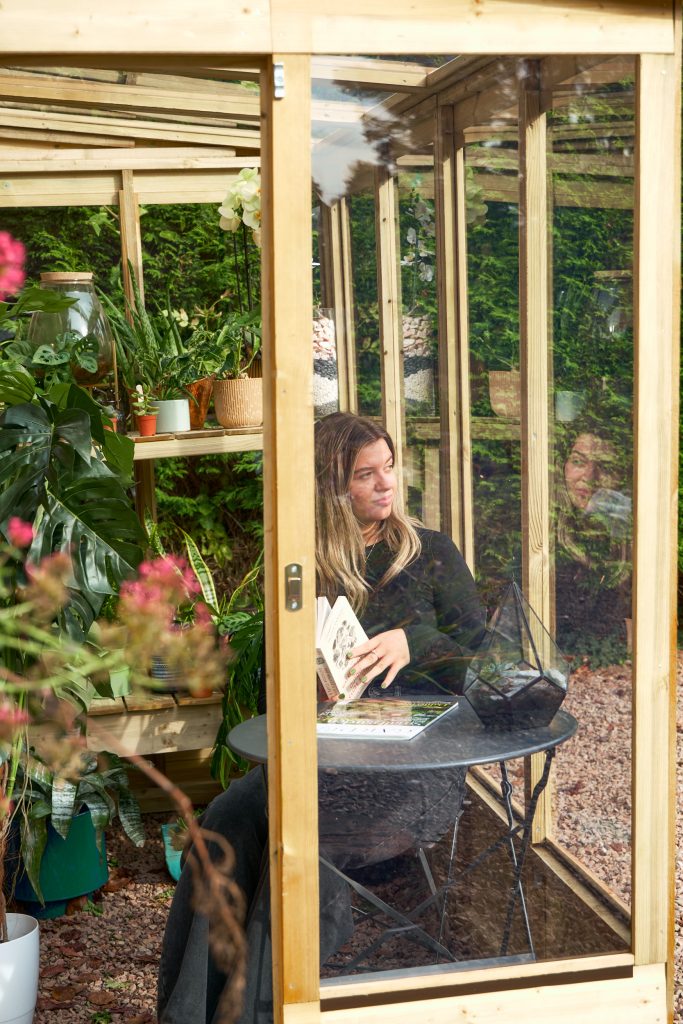 Forest 8x4 Wallscape Lean-to Greenhouse