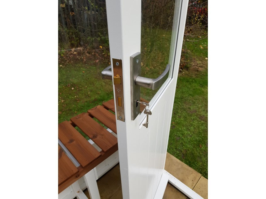 Lark Greenhouse 4'7 x 4'3