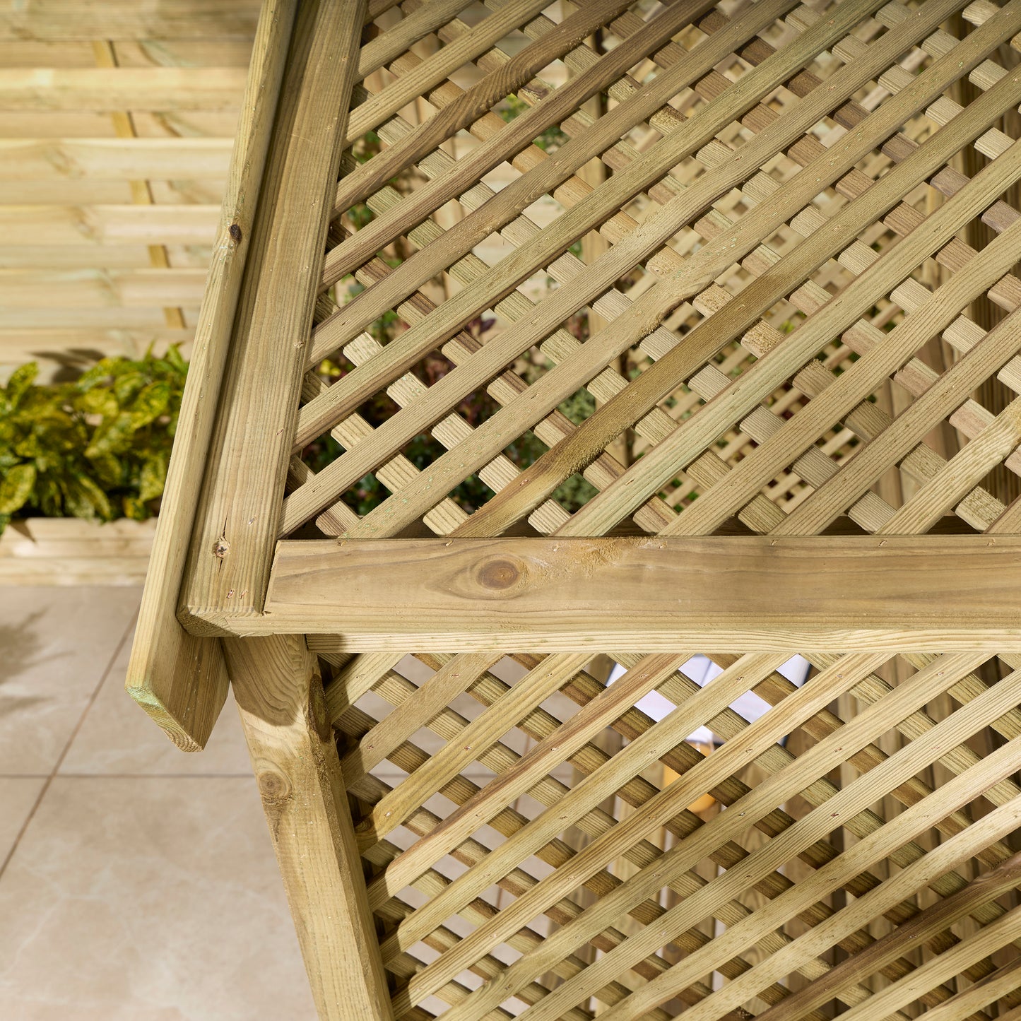 Rowlinson Marrakesh 3 Seat Arbour