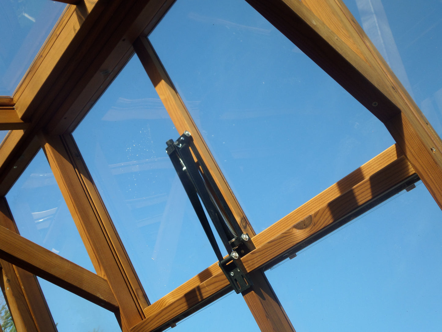 The Eagle Greenhouse 8'3 x 10'7