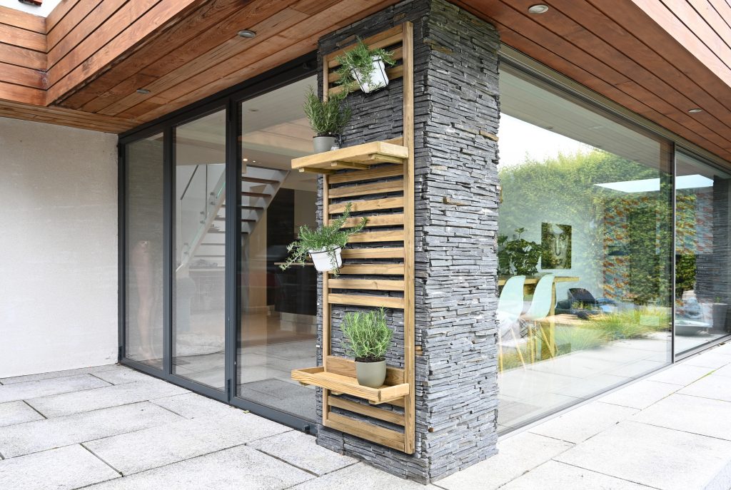 Slatted Wall Planter 2 Shelves