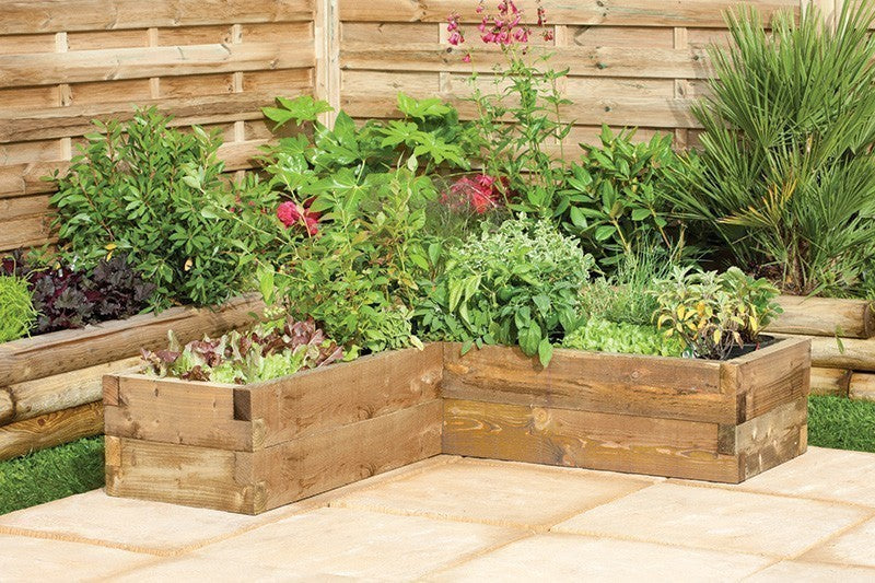 Caledonian Corner Raised Bed