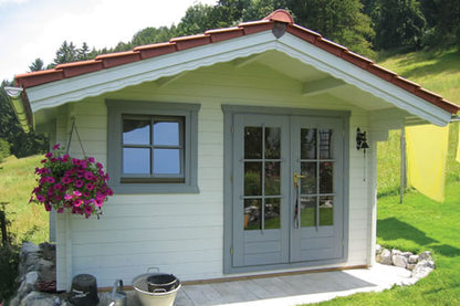 Rugersberg 33mm Log Cabin with Porch area 3.8x3.8m