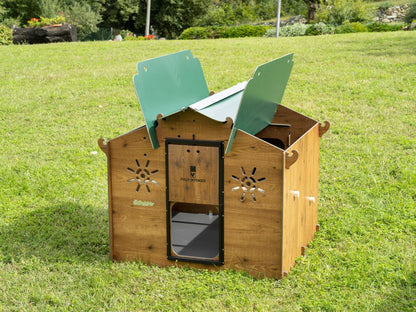 Easicoop Chalet L - HPL Chicken coop up to 7-9 medium Birds