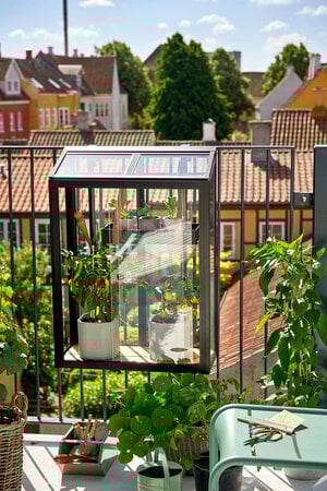Halls Juliana Balcony Greenhouse
