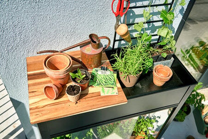 Halls Juliana Vertical Greenhouse