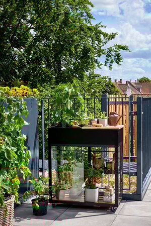 Halls Juliana Vertical Greenhouse