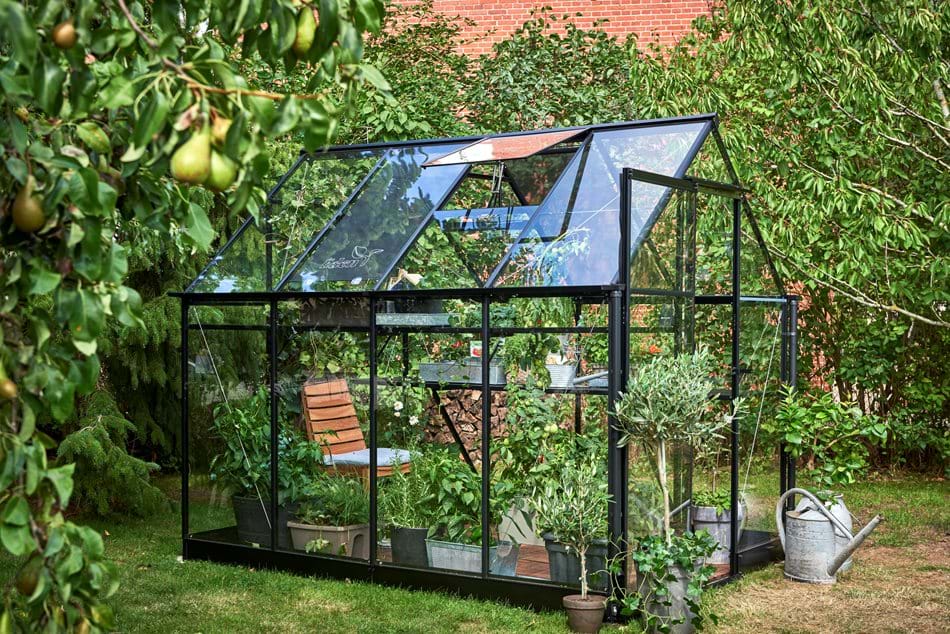 Halls Qube 68 Black Greenhouse