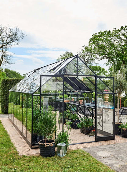 Halls Qube+ 816 Black Greenhouse