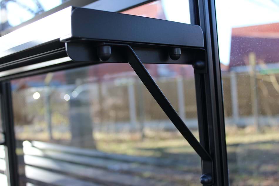 Halls Greenhouse Accessory - 4' Integral Shelving