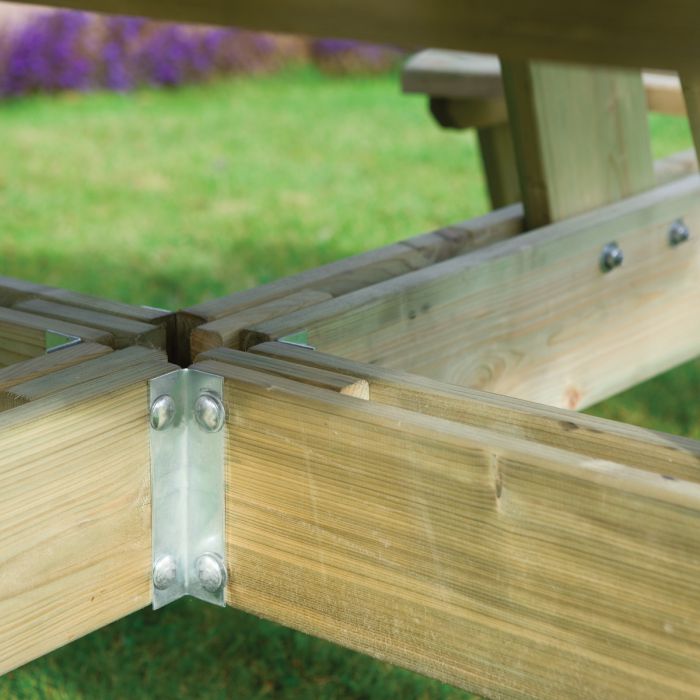 Rowlinson Round Picnic Bench