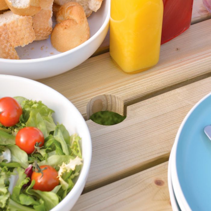 Rowlinson Square Picnic Bench