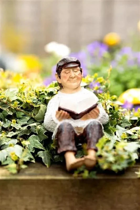 Grandfather Solar Garden Ornament Light Up Statue