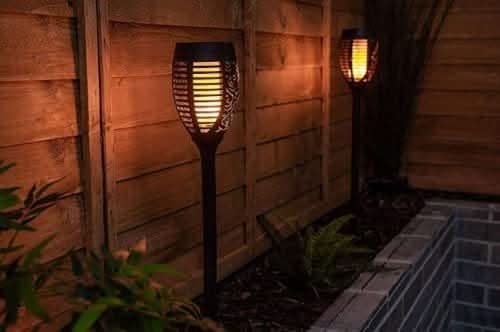 8x Flame Effect Solar Torch Stake Lights