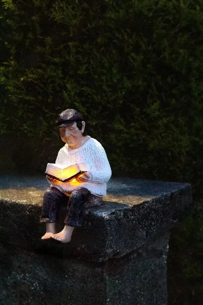 Grandfather Solar Garden Ornament – Light Up Outdoor Garden Statue