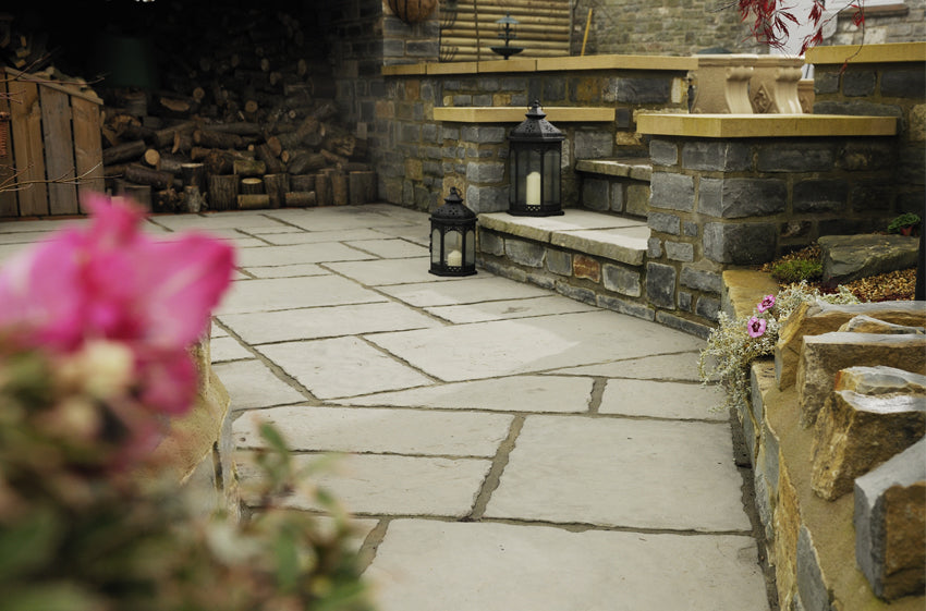 Stratford Paving Kit 5.76m2 Antique (2400 x 2400mm)