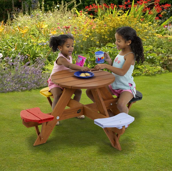 Childrens Circular Picnic Table