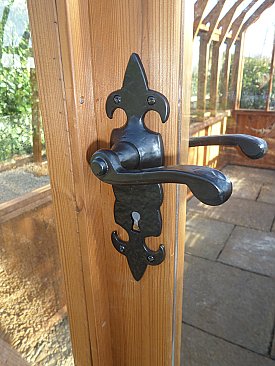 Black ornate handle
