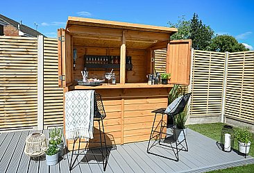 Shiplap Pent Garden Bar