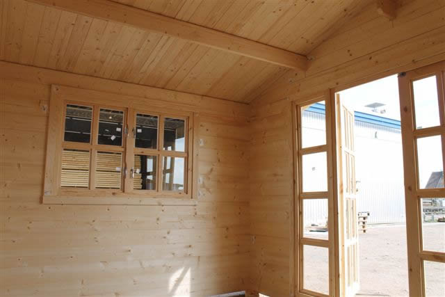 Brighton Log Cabin Internal